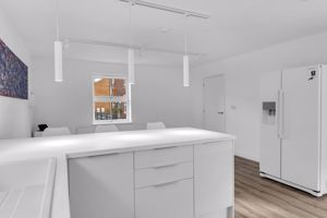 Photo 46- click for photo gallery